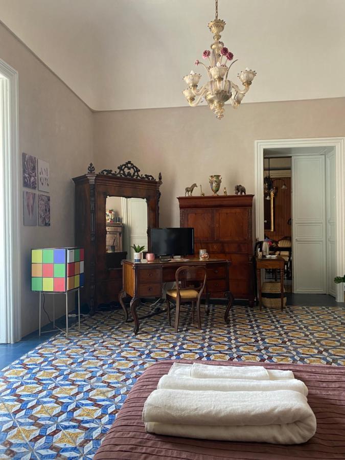Palazzo Zappata Luxury Room Noto Centro Buitenkant foto