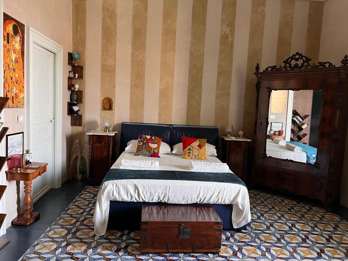 Palazzo Zappata Luxury Room Noto Centro Buitenkant foto